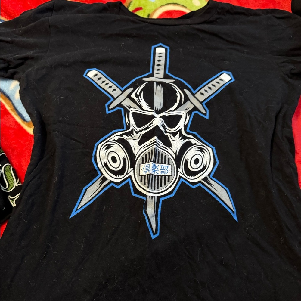 WWE OG Club/Good Brothers Gas Mask women’s size medium t-shirt